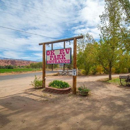 Funstays Glamping Setup Tent In Rv Park #6 Ok-T6 Moab Exterior foto
