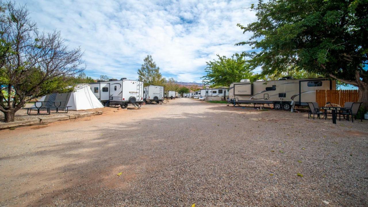 Funstays Glamping Setup Tent In Rv Park #6 Ok-T6 Moab Exterior foto